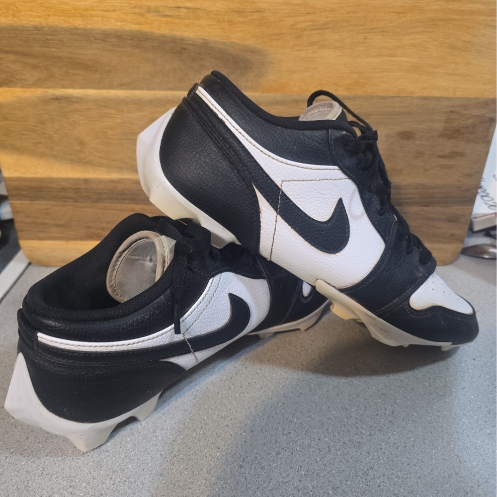 Nike Jordan 1 Low TD Football Cleats Men's Size 10.5 WHITE/BLACK FJ6245-100 Used